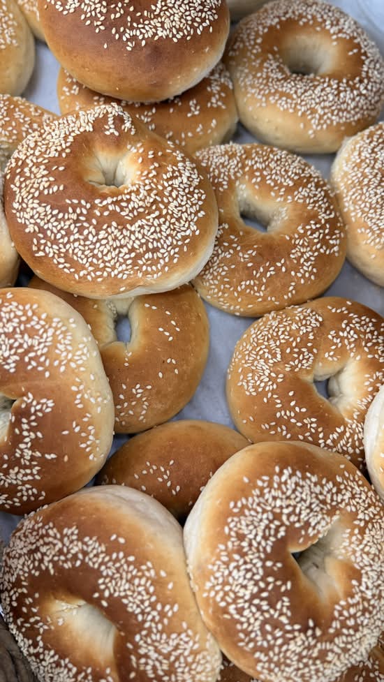 Bagels (4 pieces)